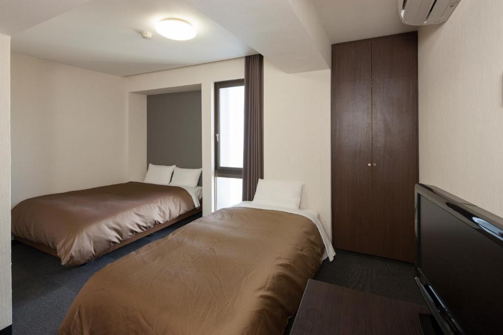 Hotel Plaza Inn Τοκουσίμα Εξωτερικό φωτογραφία